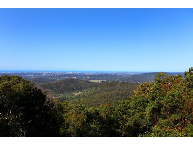 50 Hellfire Pass, Lower Beechmont QLD 4211