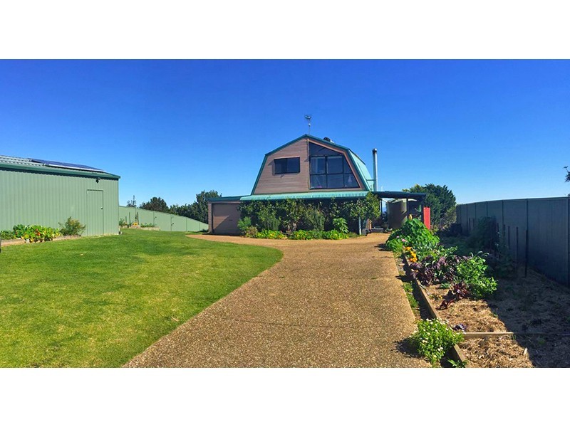 24B Outlook Avenue, Lower Beechmont QLD 4211