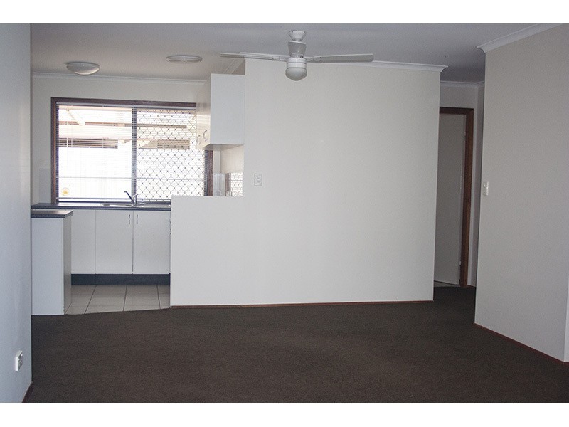 1/19 Telopea Street, Labrador QLD 4215