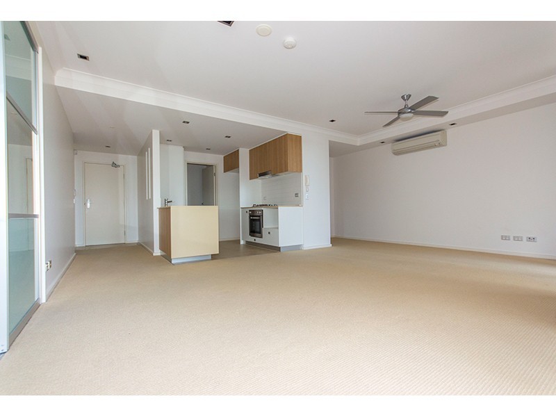 4007/3027 The Boulevard, Carrara QLD 4211