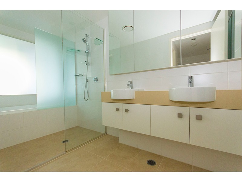 4007/3027 The Boulevard, Carrara QLD 4211