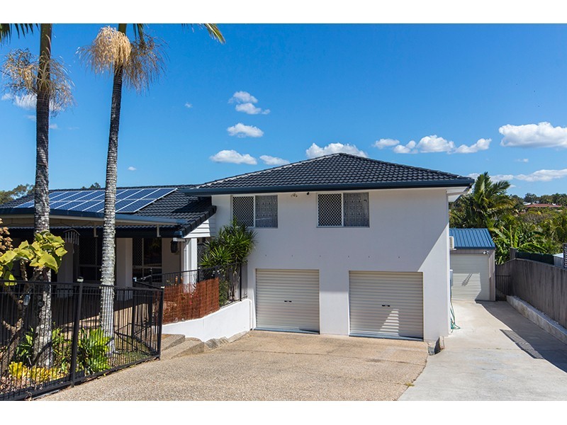 7 Aberdeen Court, Highland Park QLD 4211