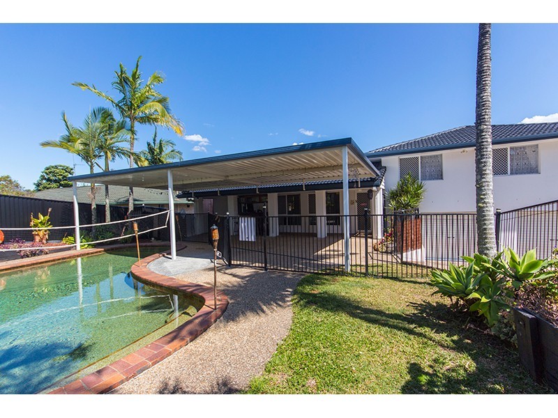 7 Aberdeen Court, Highland Park QLD 4211