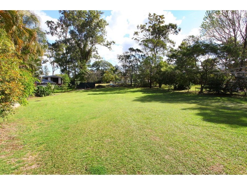 692 Southport Nerang Road, Ashmore QLD 4214