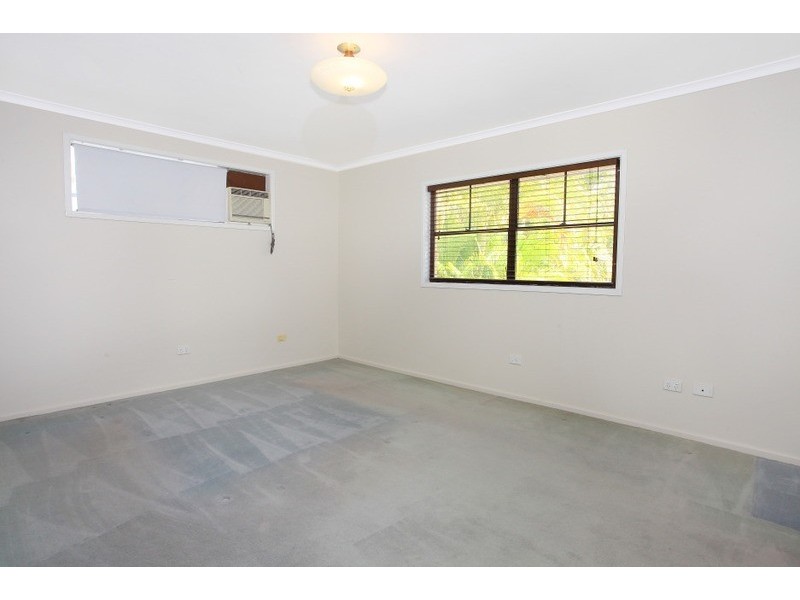 692 Southport Nerang Road, Ashmore QLD 4214