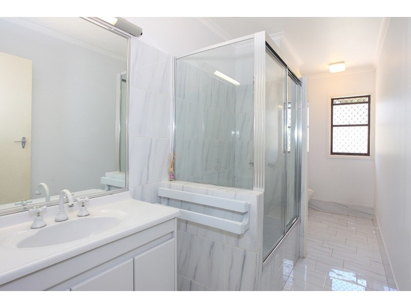 692 Southport Nerang Road, Ashmore QLD 4214