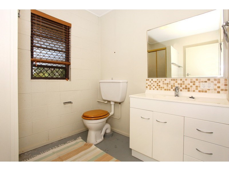 692 Southport Nerang Road, Ashmore QLD 4214