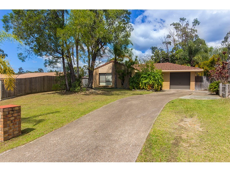 8 Tiley Court, Highland Park QLD 4211