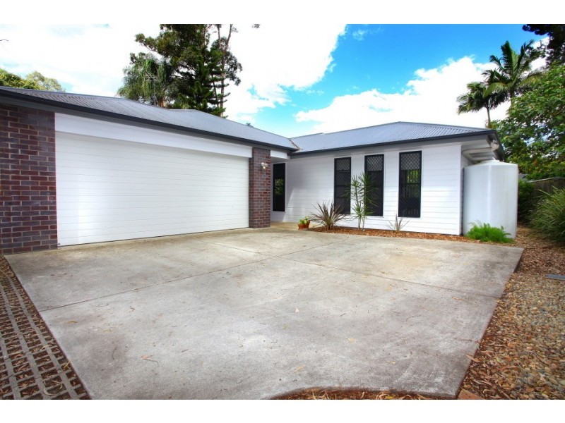 15B Koola Drive, Nerang QLD 4211