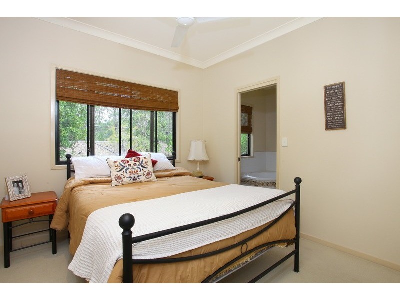 128A Henri Robert Drive, Clagiraba QLD 4211