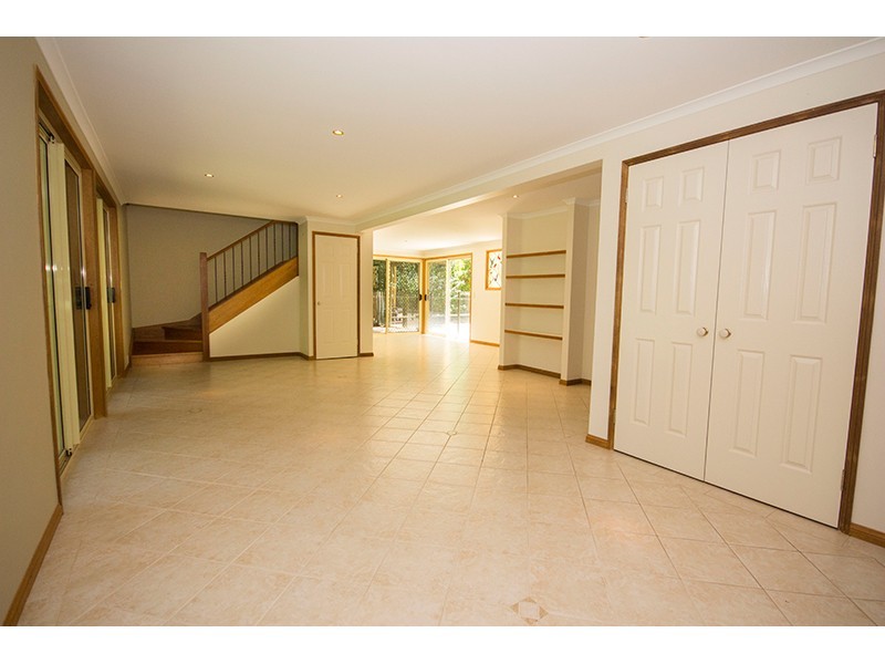 119 Henri Robert Drive, Clagiraba QLD 4211