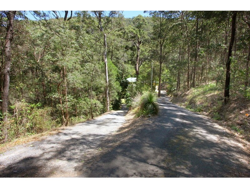 119 Henri Robert Drive, Clagiraba QLD 4211