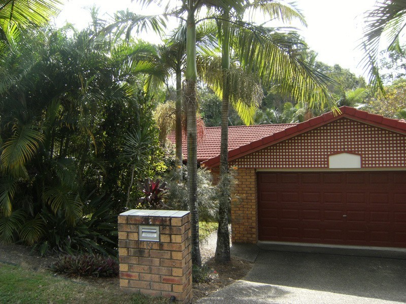 19 Woolmere Street, Carrara QLD 4211