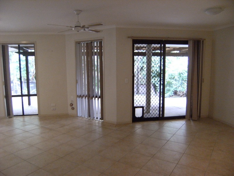 19 Woolmere Street, Carrara QLD 4211