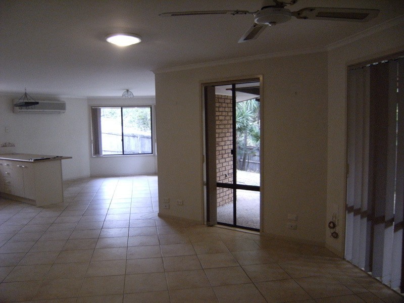 19 Woolmere Street, Carrara QLD 4211