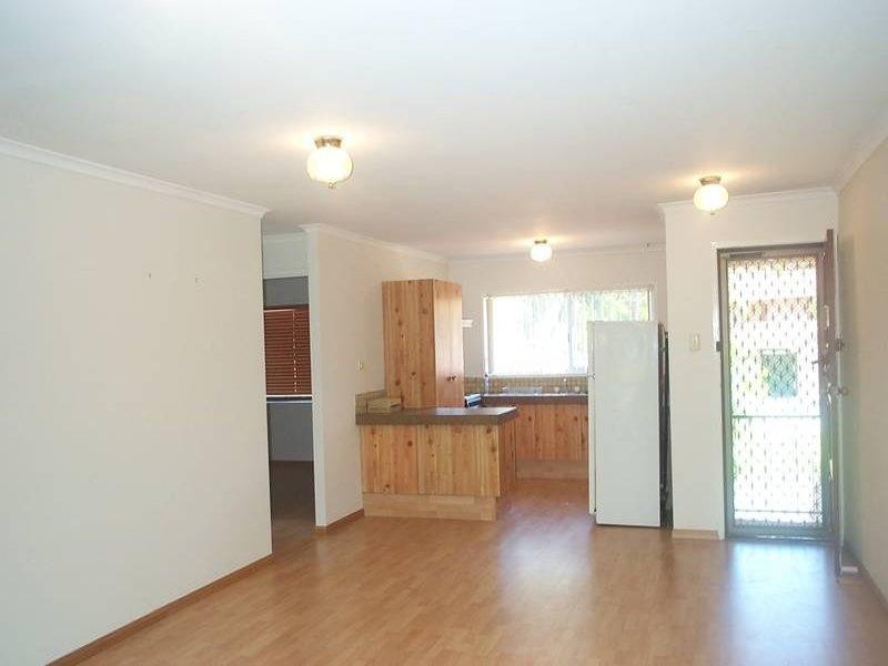 11/82 Lawrence Drive, Nerang QLD 4211