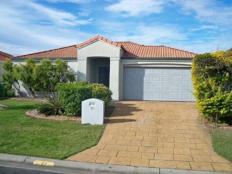 36 Marble Arch Place, Arundel QLD 4214