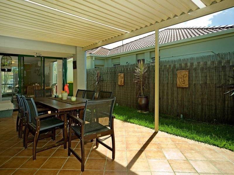 36 Marble Arch Place, Arundel QLD 4214