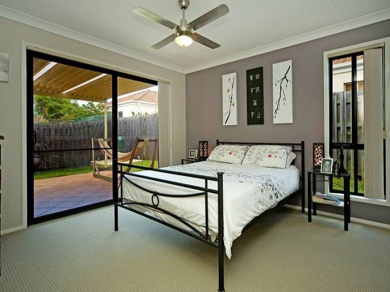 36 Marble Arch Place, Arundel QLD 4214