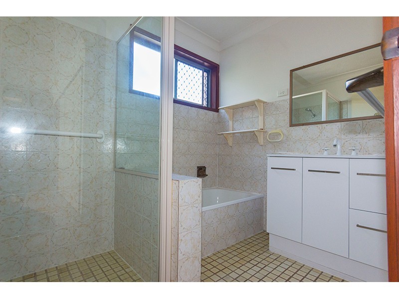 1/77 Price Street, Nerang QLD 4211