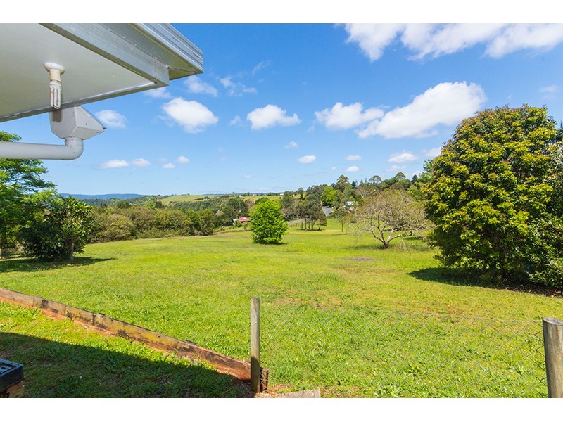 9 Prunus Court, Beechmont QLD 4211