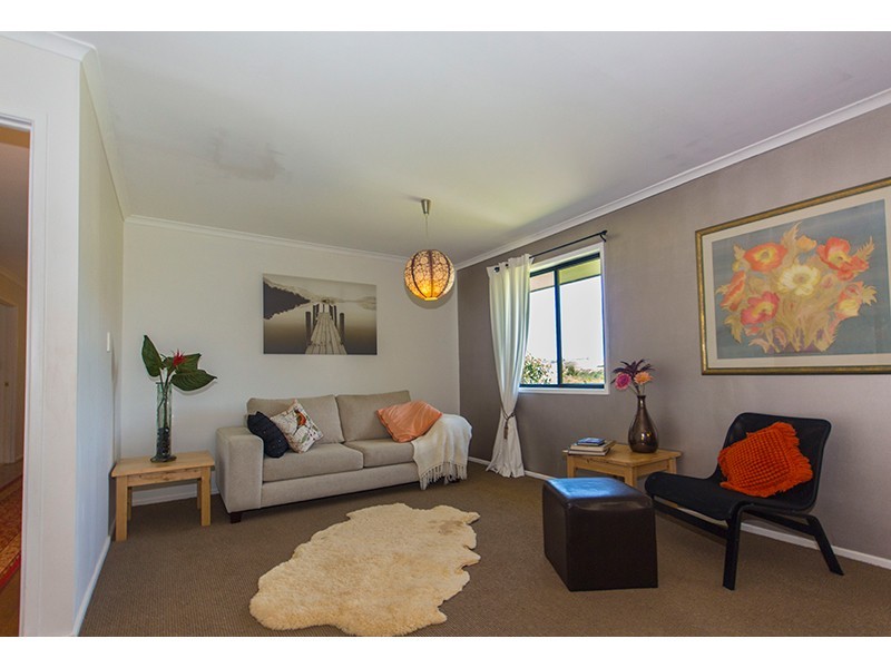 9 Prunus Court, Beechmont QLD 4211