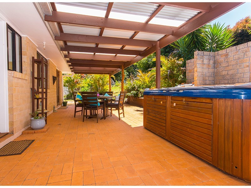 9 Prunus Court, Beechmont QLD 4211