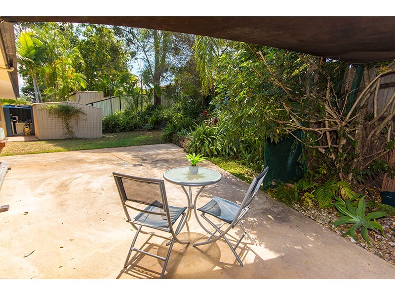 4 Bernadette Place, Highland Park QLD 4211