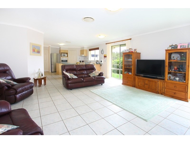 66 Trentbridge Court, Mount Nathan QLD 4211