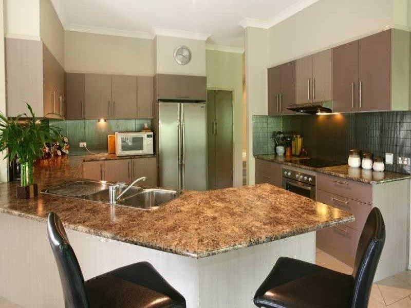 9 Hellfire Pass, Lower Beechmont QLD 4211