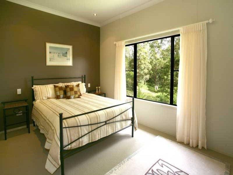 9 Hellfire Pass, Lower Beechmont QLD 4211