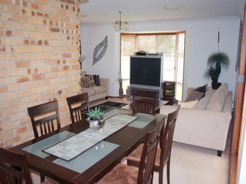 1 Lauder Court, Highland Park QLD 4211