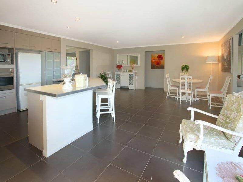 17 Moondani Drive, Nerang QLD 4211