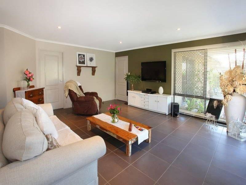 17 Moondani Drive, Nerang QLD 4211