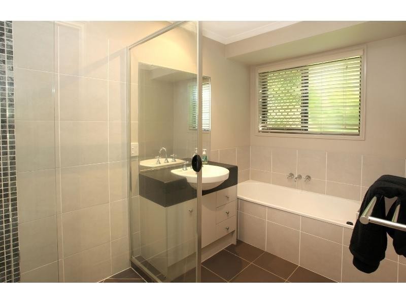 17 Moondani Drive, Nerang QLD 4211
