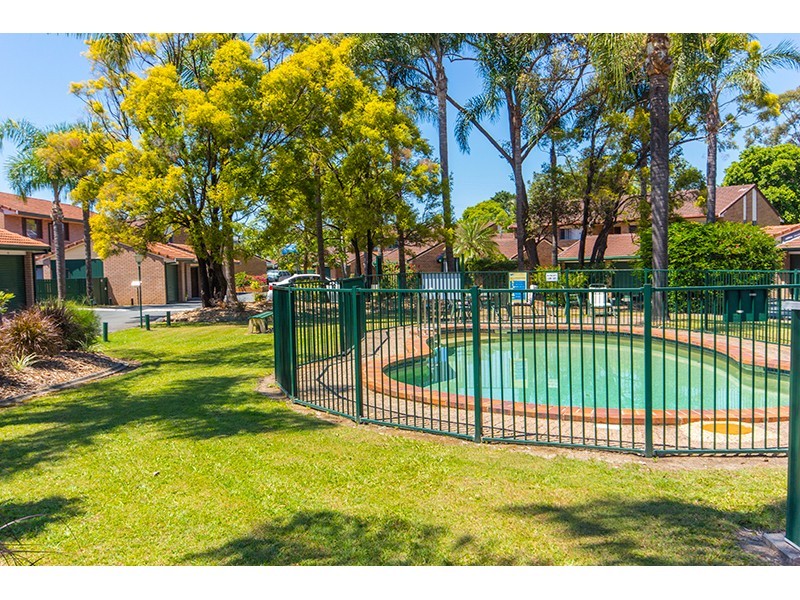 34/82-86 Lawrence Drive, Carrara QLD 4211