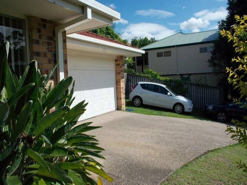 95 Pacific Pines Boulevard, Pacific Pines QLD 4211