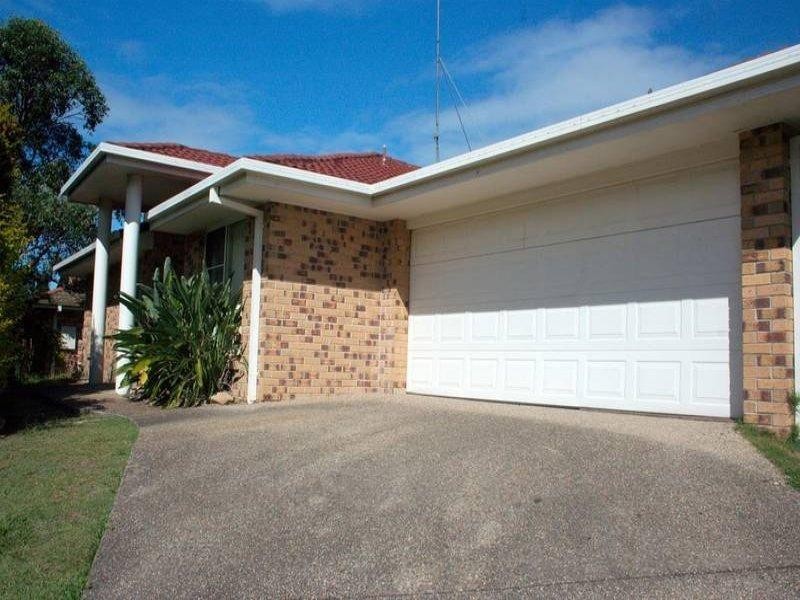 95 Pacific Pines Boulevard, Pacific Pines QLD 4211
