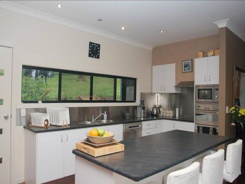182 Freemans Road, Lower Beechmont QLD 4211