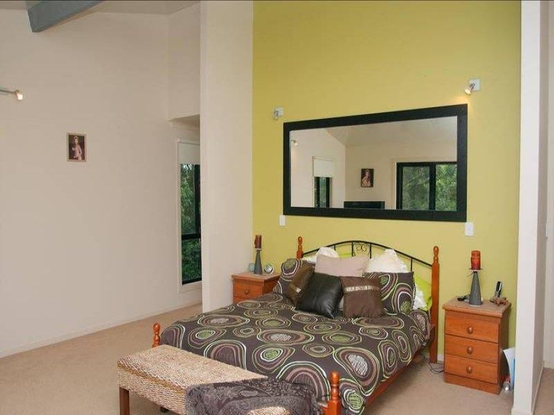 182 Freemans Road, Lower Beechmont QLD 4211
