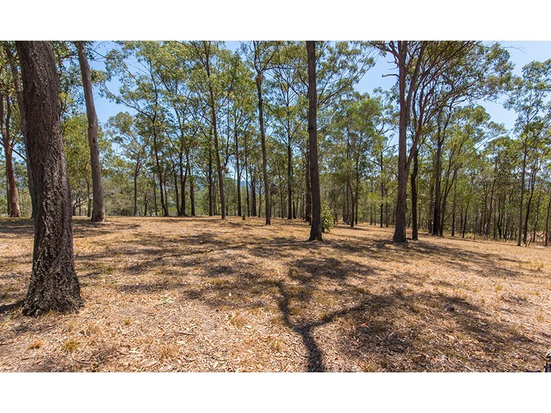 10 Glen Nathan Court, Mount Nathan QLD 4211