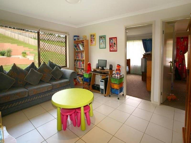 10 Creek Flat Road, Mount Nathan QLD 4211
