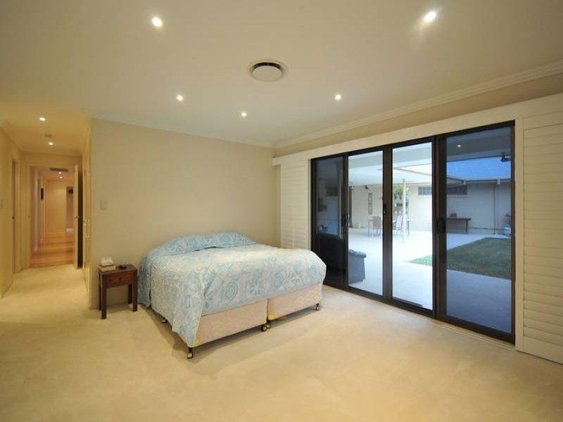 64 Worongary Road, Worongary QLD 4213