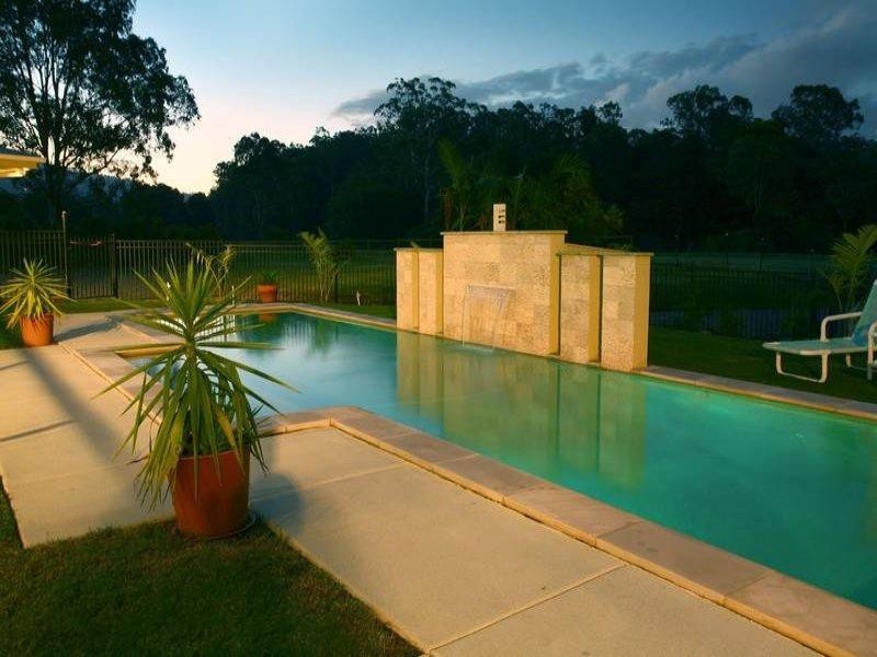 64 Worongary Road, Worongary QLD 4213