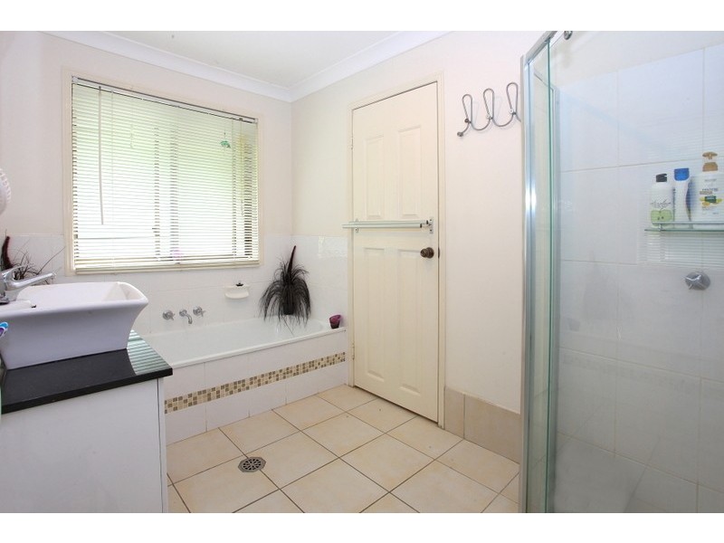12 Padauk Drive, Nerang QLD 4211