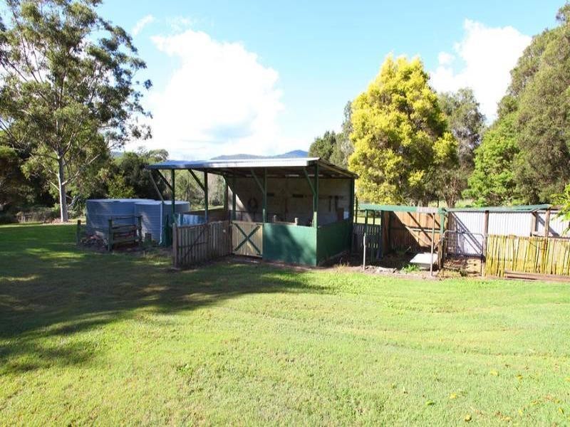 2 Coral Court, Witheren QLD 4275