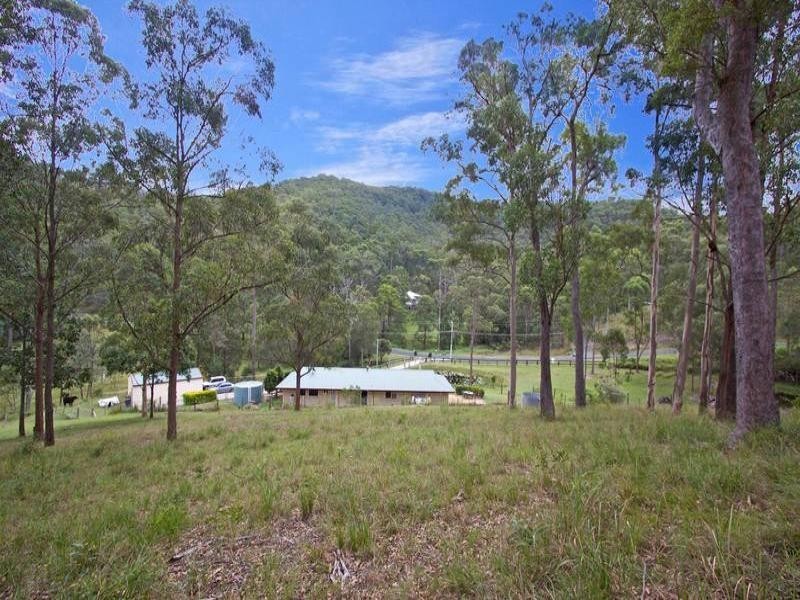 17 Parkway Drive, Advancetown QLD 4211