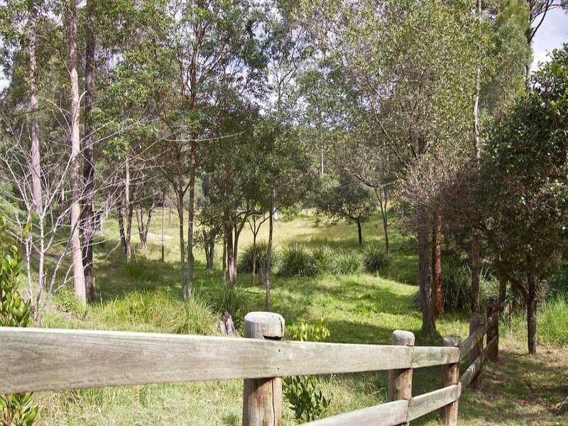 17 Parkway Drive, Advancetown QLD 4211