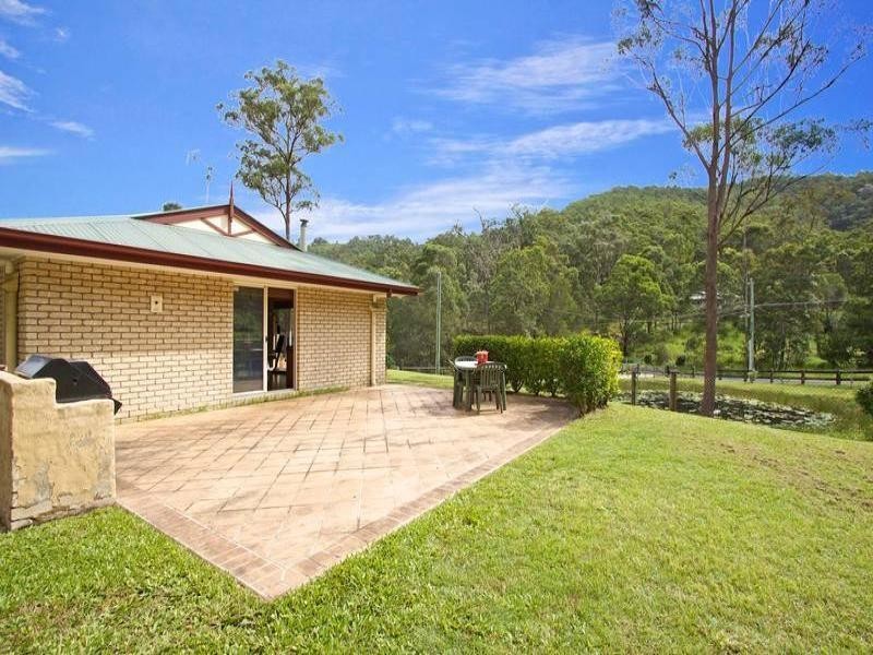 17 Parkway Drive, Advancetown QLD 4211