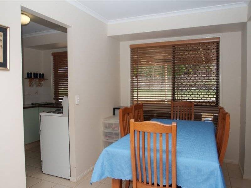 41 Renfrew Drive, Highland Park QLD 4211